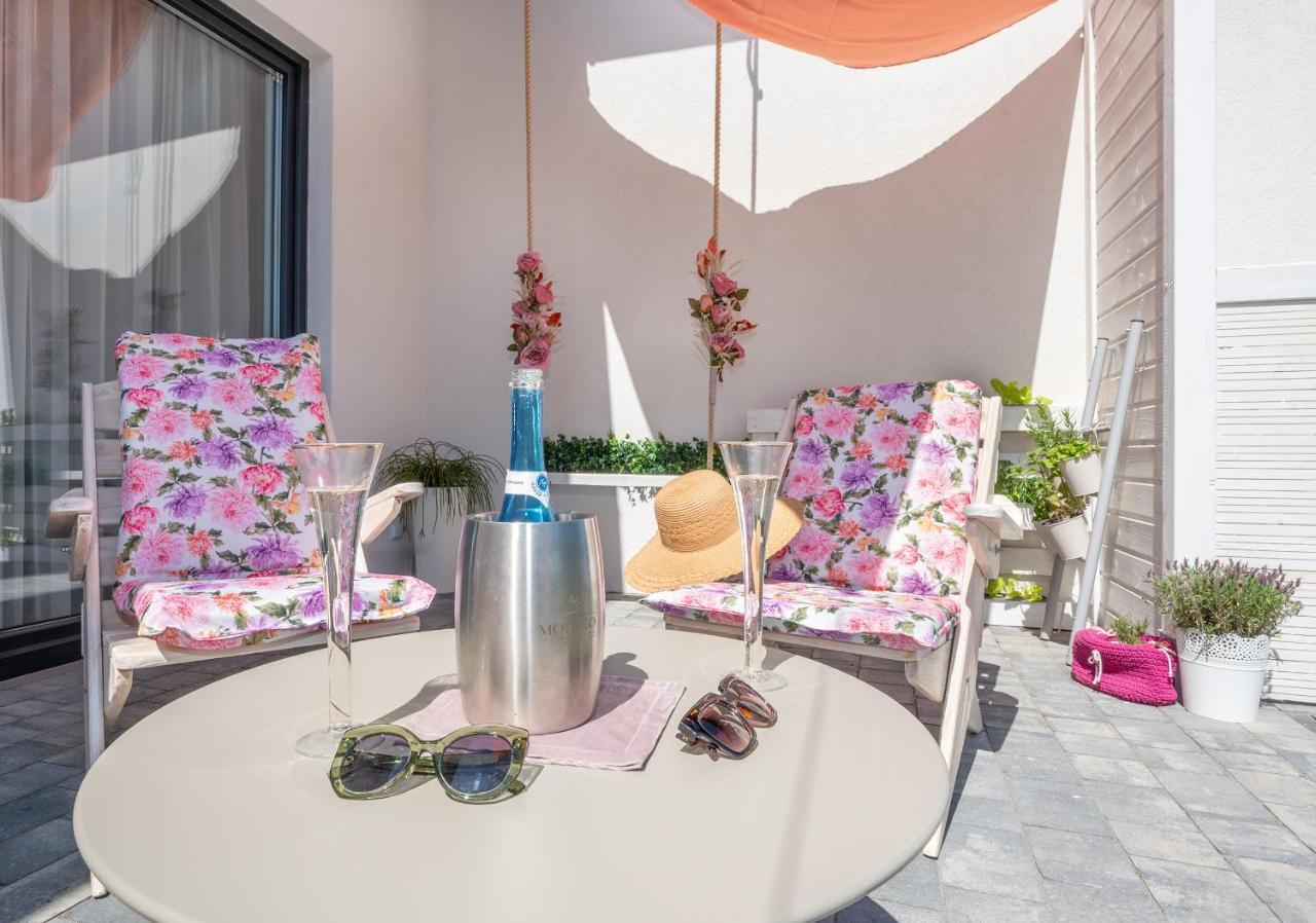 Appartement Kawalek Swiata à Ujście-Darłowskie Extérieur photo